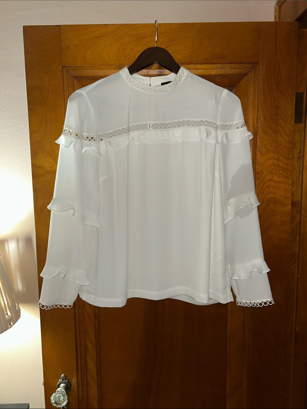 J.Crew Elegant ivory ruffle Lace-Trim Blouse - Sz 8T; style HH4431